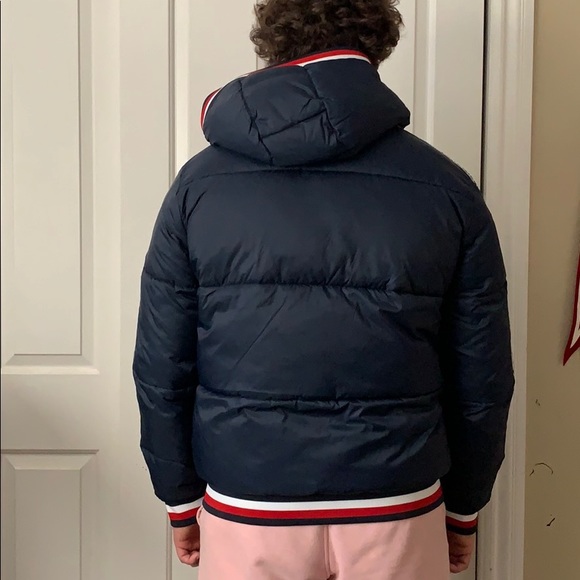 Tommy Hilfiger puffer jacket - Picture 4 of 5